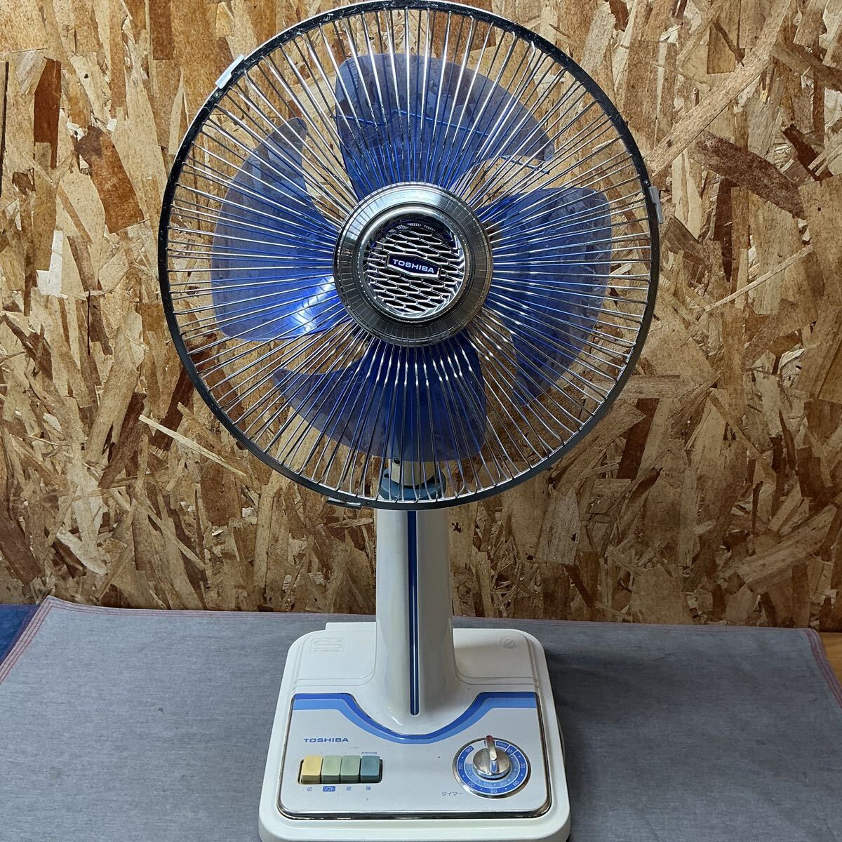 当時物TOSHIBA 扇風機 Toshiba 東芝 東京芝浦電気 ヴィンテージ扇風機 ランプ付き 一
