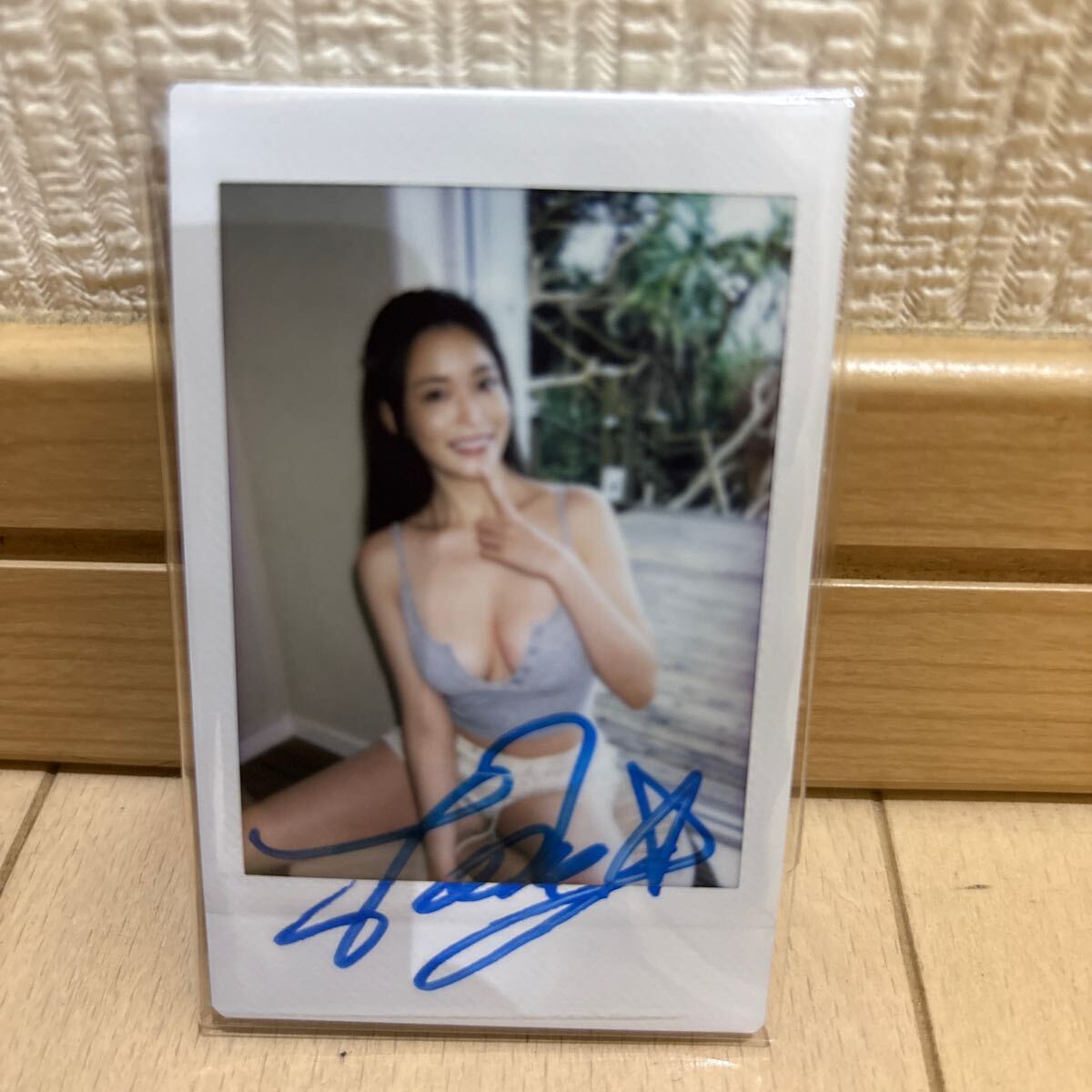 橘メアリー