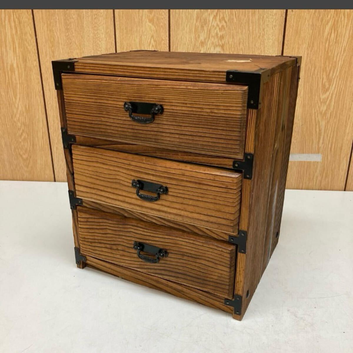 Yahoo!オークション 新入荷！相馬 時代箪笥 欅材 覆輪金具 漆塗 鉄金具