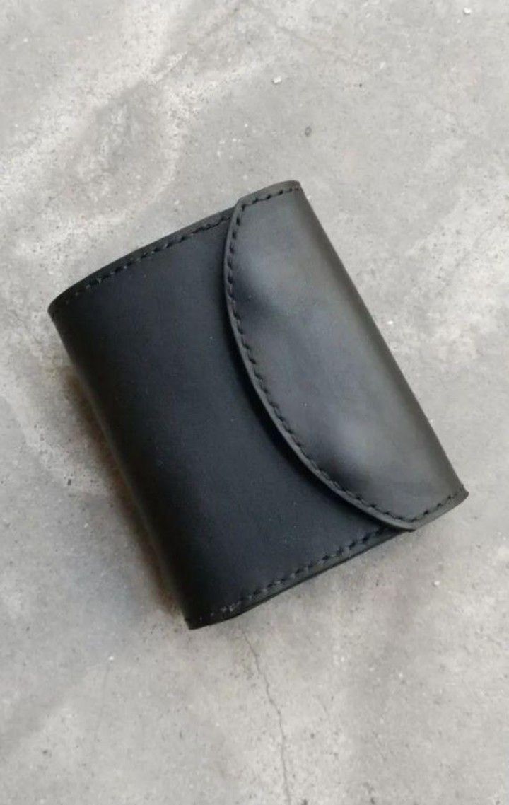 トラッカーウォレット 三つ折り ハンドメイド 墨黒 オイルワックスヌメ