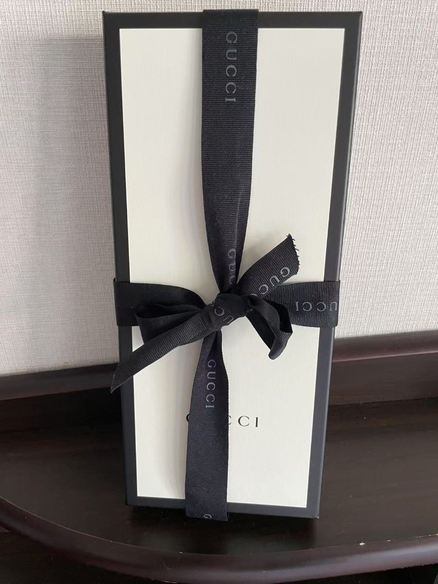 GUCCI グッチ ストール GG柄 ブラック ウール シルク レディース