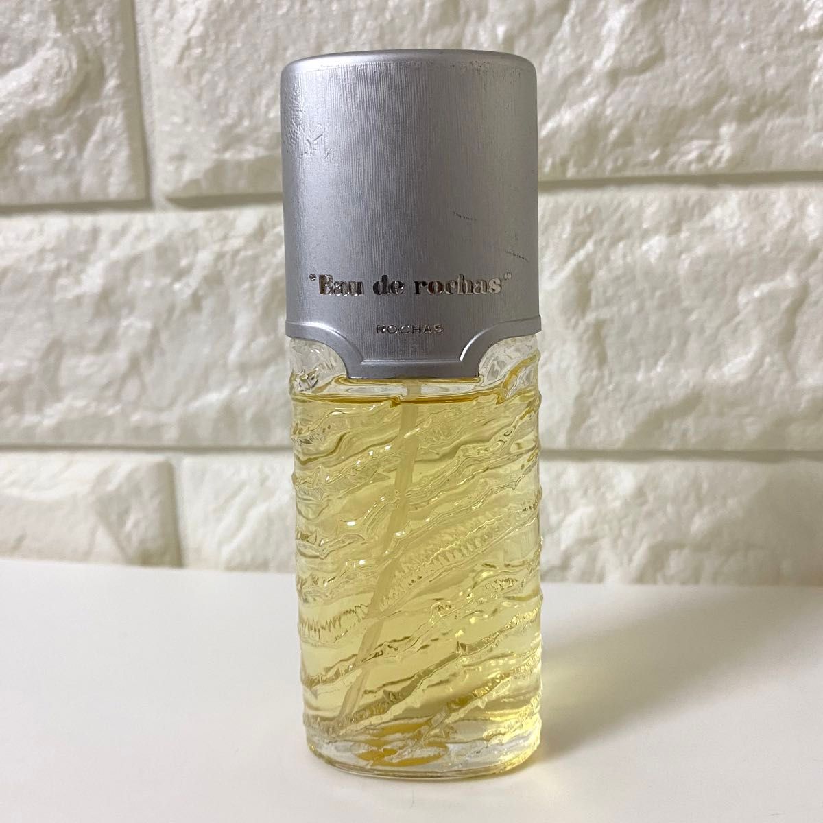 【残量9割程】GIVENCHY ジャルダンダンテルディ オーデトワレ 50ml 廃盤品【残量9割程】GIVENCHY ジャルダンダンテルディ オーデトワレ