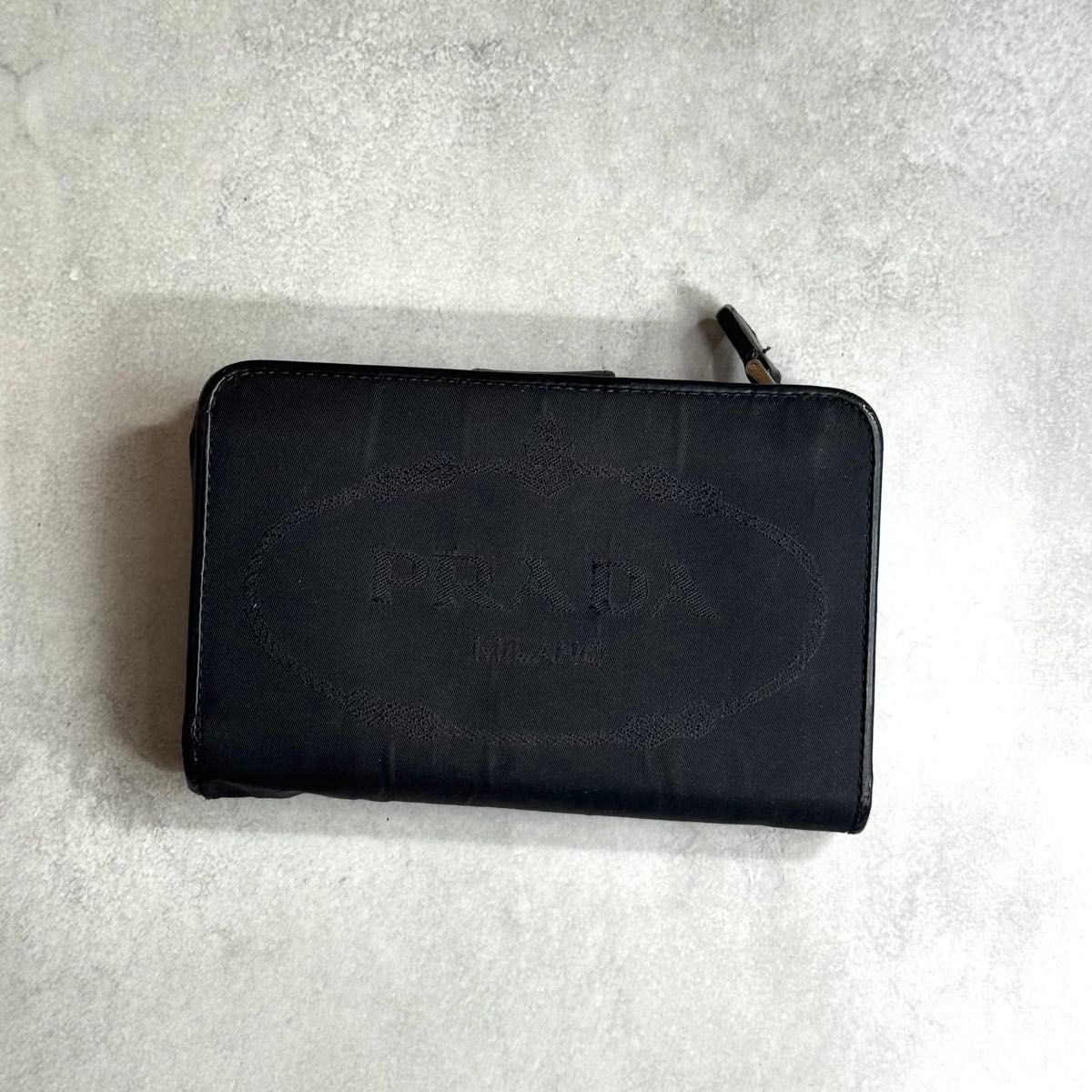 PRADA プラダ 三角ロゴ 二つ折り財布 ナイロン サフィアーノ 黒
