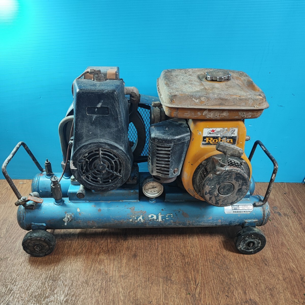 ANEST IWATA エンジンコンプレッサー☆PLUE22-7 中古 PLUE シリーズ ANEST IWATA エンジンコンプレッサー☆PLUE22-7 中古 PLUE シリーズ