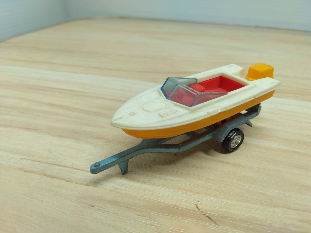 トミカ ヤマハボート ② 日本製 ミニカーショップ ケンボックス トミカ 黒箱☆71-1☆ヤマハ