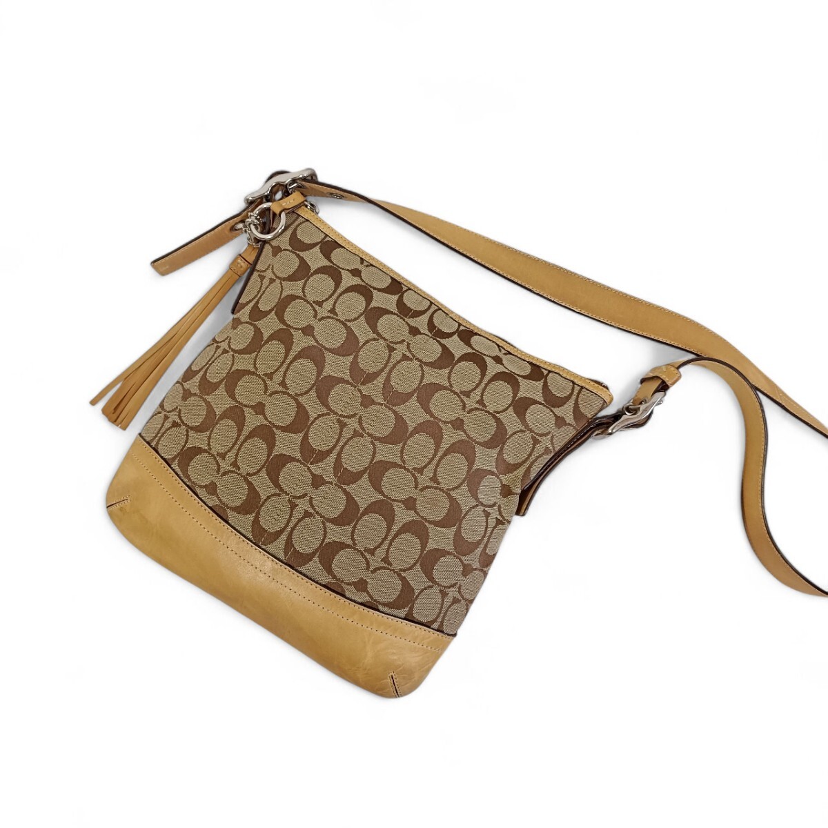COACH コーチ スマホショルダー レザー サコッシュ ブラック | Shop at 