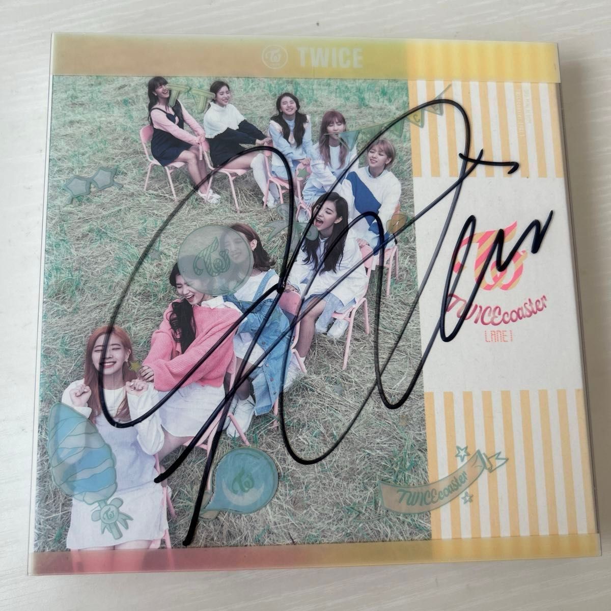 twice サイン