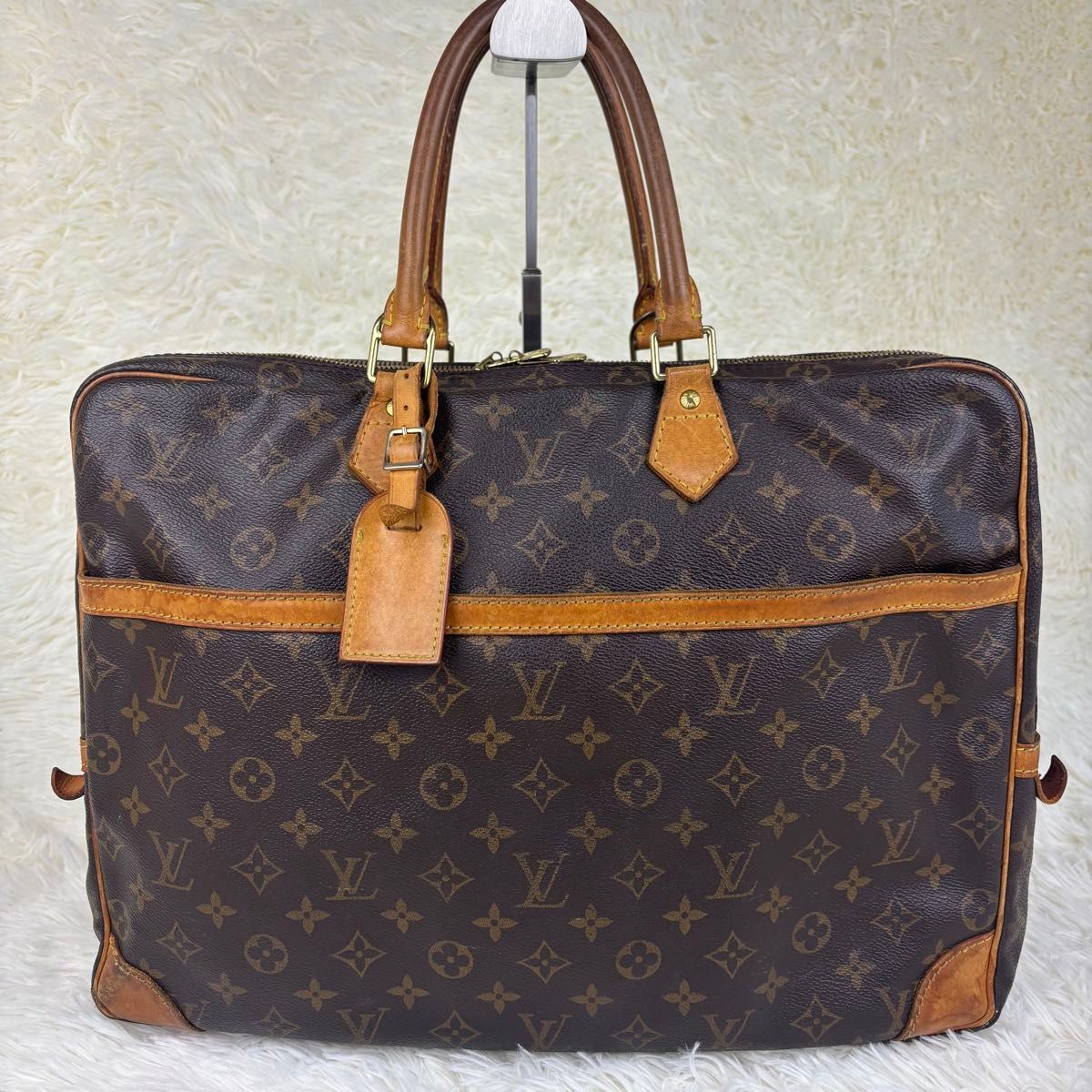 ■美品■LOUIS VUITTON ルイヴィトン モノグラム ポルトドキュマン LOUIS VUITTON ルイヴィトン モノグラム ポルトドキュマン 美品 | Shop