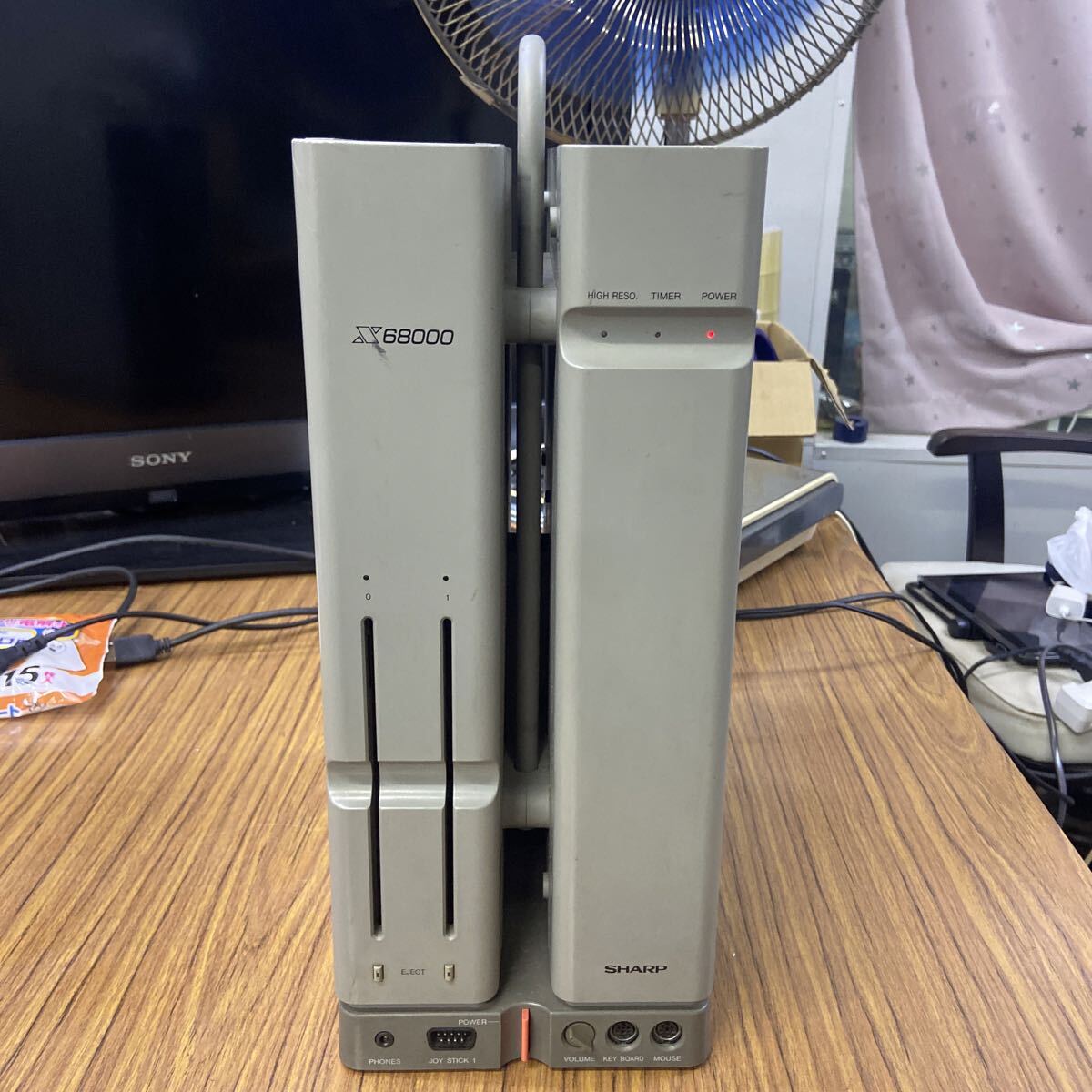 ジャンク】SHARP CZ-600CE X68000 本体＆キーボードほか