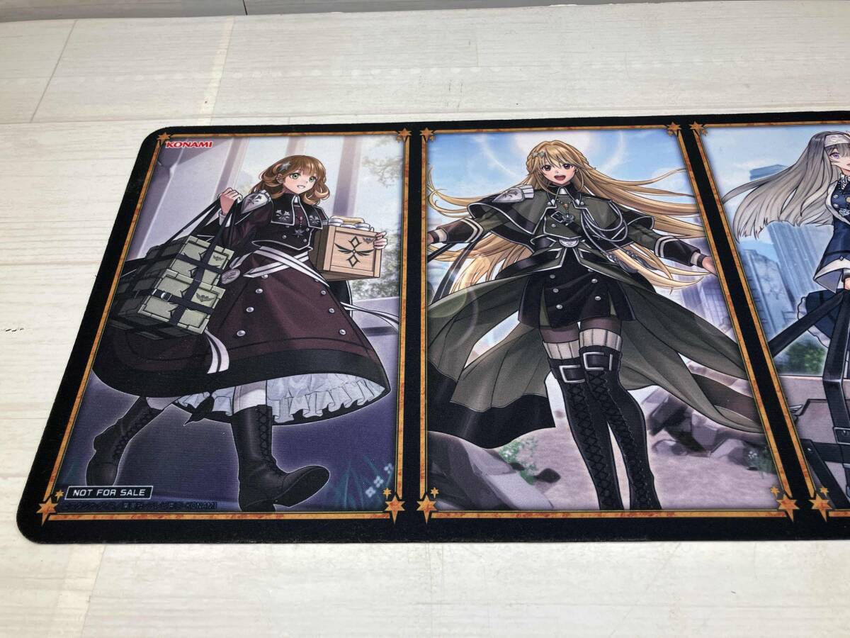 遊戯王公式プレイマット 新品未開封 六花 campus league 200 遊戯王