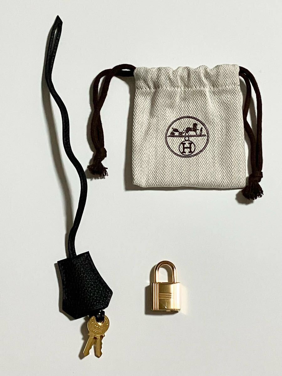 HERMES エルメス カデナ 南京錠 鍵2本付き シルバー | Shop at
