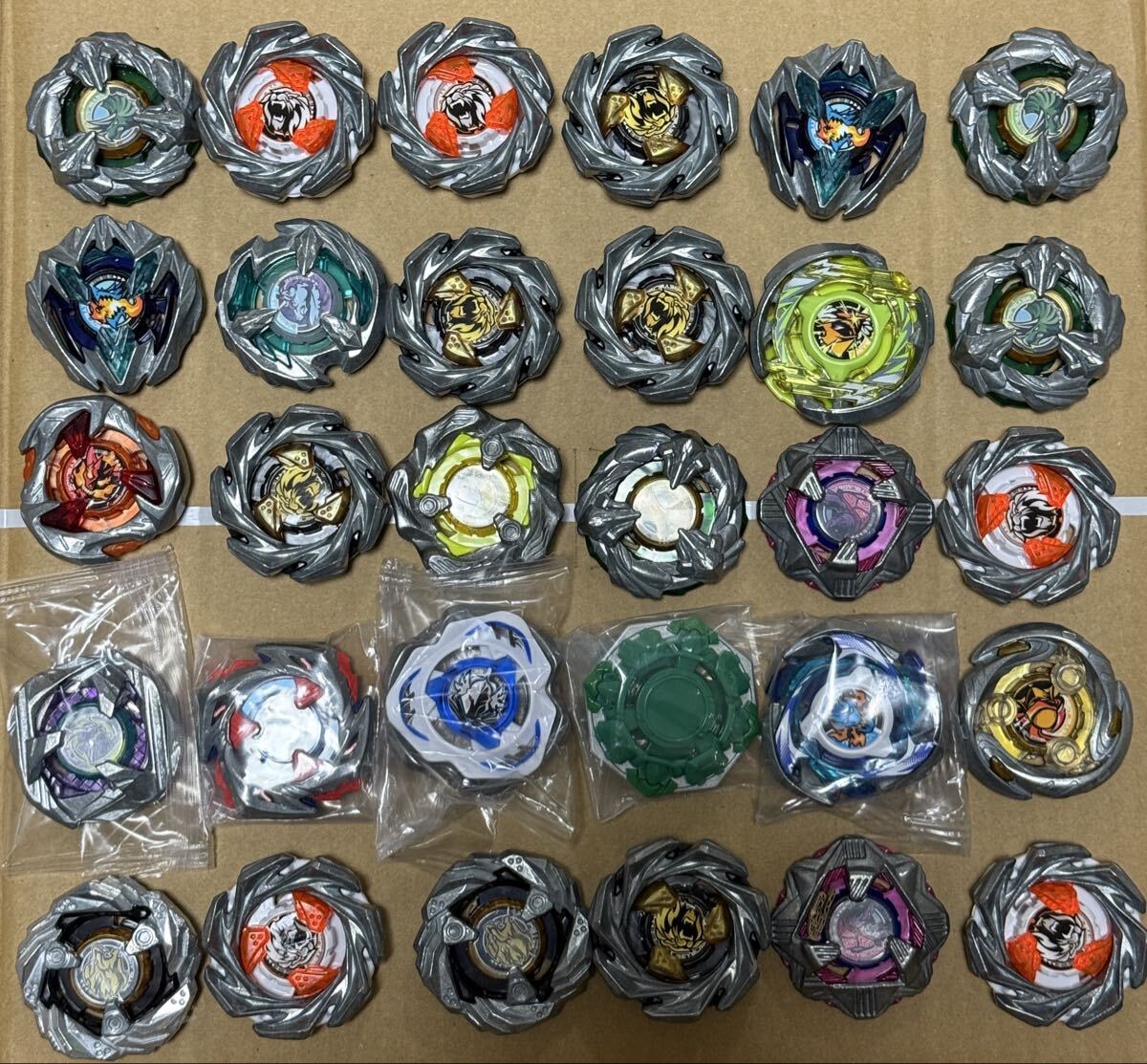 ベイブレード BEYBLADE　まとめ売り X まとめ売り ベイブレードX まとめ売りスタートセット Amazon