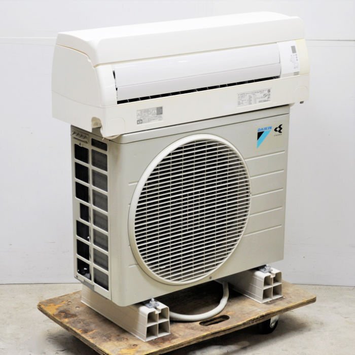 ダイキンエアコン室外機