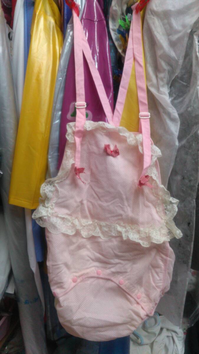 ロンパース　おむつカバー　懐古　ピンクメッシュ　裏は塩化ビニール　サイズ記載なし ロンパース おむつカバー 懐古 ピンクメッシュ 裏は塩化ビニール