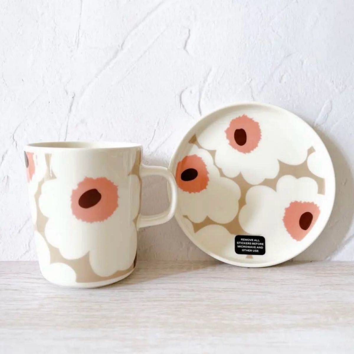 キッチン/食器 のこりわずか☆marimekko 限定Rullaマグ＋プレート各1点