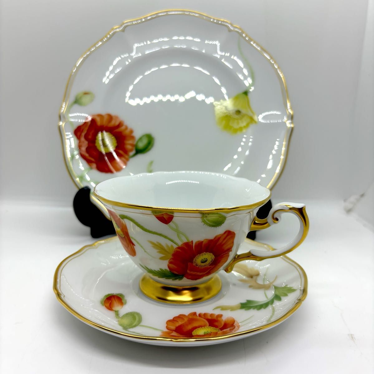 大倉陶園　クラウンエンボス　デザートプレート　20cm 金彩金蝕 大倉陶園 クラウンエンボス デザートプレート 20.5cm 金彩金蝕 【公式