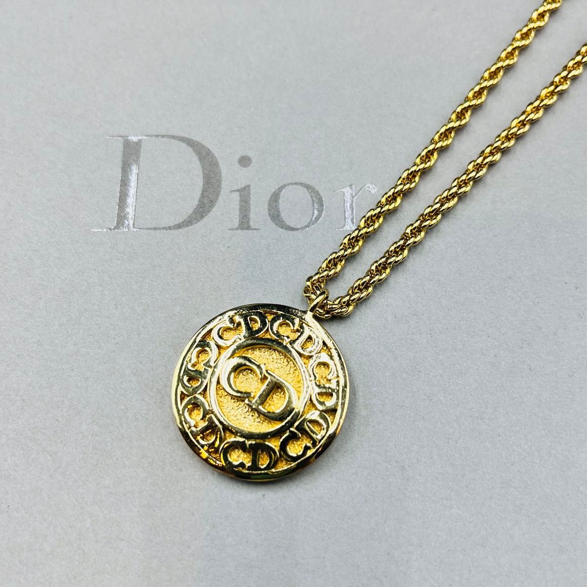 Dior ディオール ネックレス サークルツイスト CDロゴ ロープ ストーン