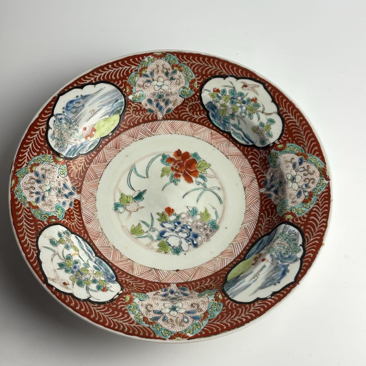 色絵金彩 大日本肥蝶山信甫造 人物 鳳凰文 大壺 獅子摘み蓋 高さ