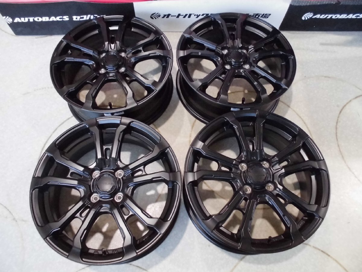 新品 未使用 展示品 トヨタ純正 OPフォーティブル 15インチ 4本 送料込み 新品 未使用 展示品 トヨタ純正 OPフォーティブル 15インチ 4本 送料