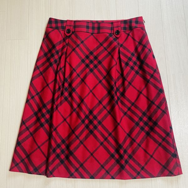 BURBERRYバーバリーロンドン メガチェック フレアスカート ウール 36 ブランド店 BURBERRYバーバリーロンドン メガチェック フレアスカート