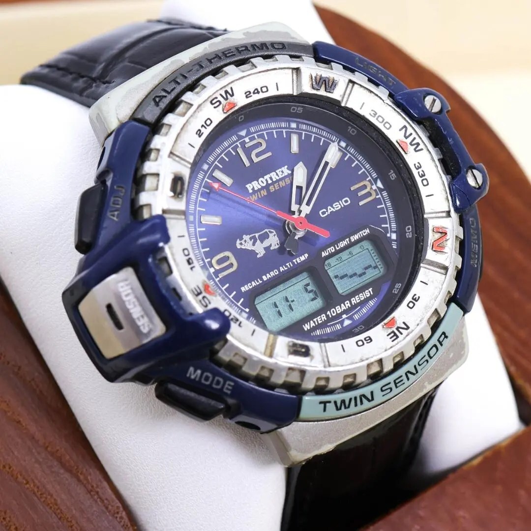 極美品】CASIO G-SHOCK GST-W130BC 電波ソーラー メンズ アウトドア