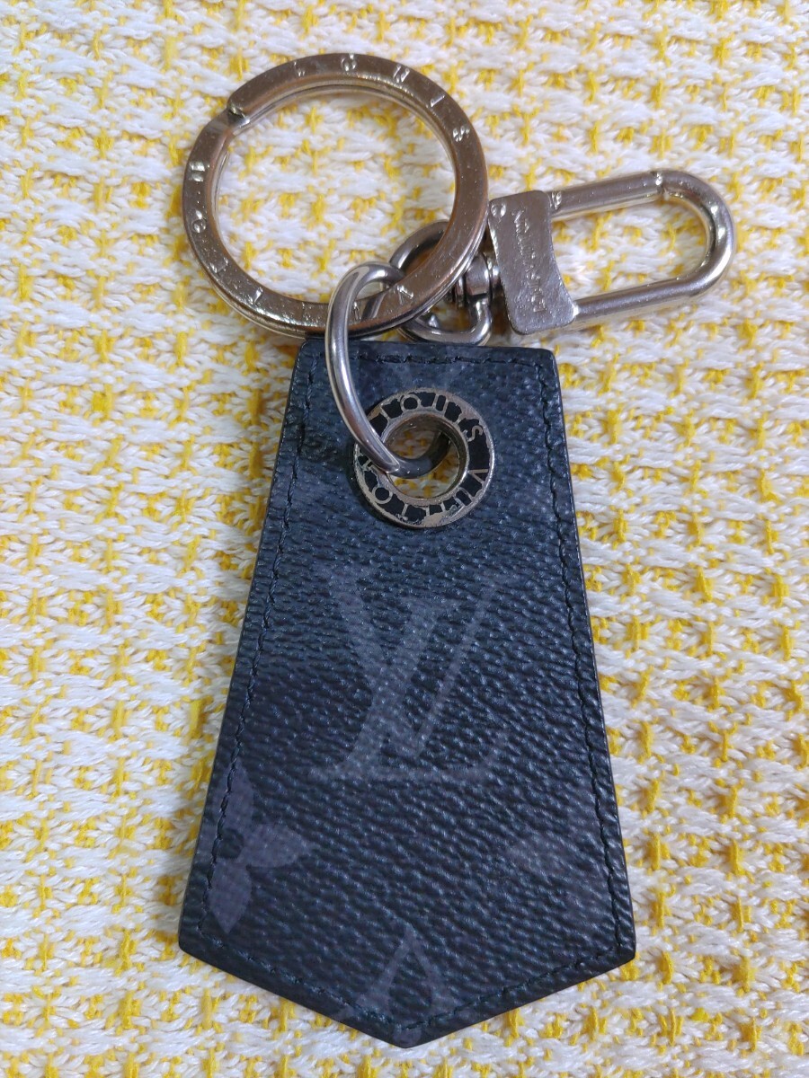 LUIS VUITTON ヴィトン アンシャッペモノグラムエクリプス キーリング