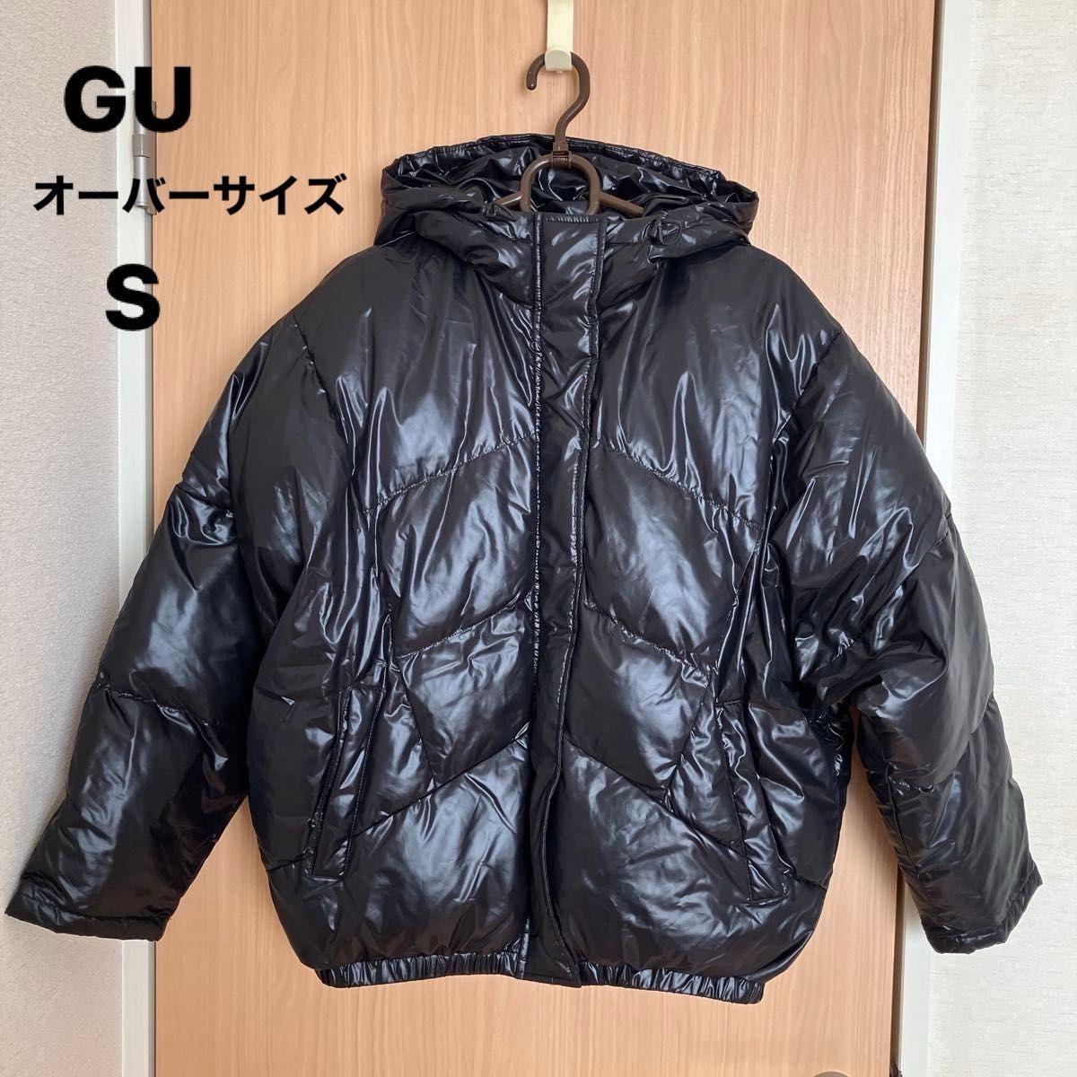 美品】アバクロンビー&フィッチ 中綿ジャンパー ブラック ショート 