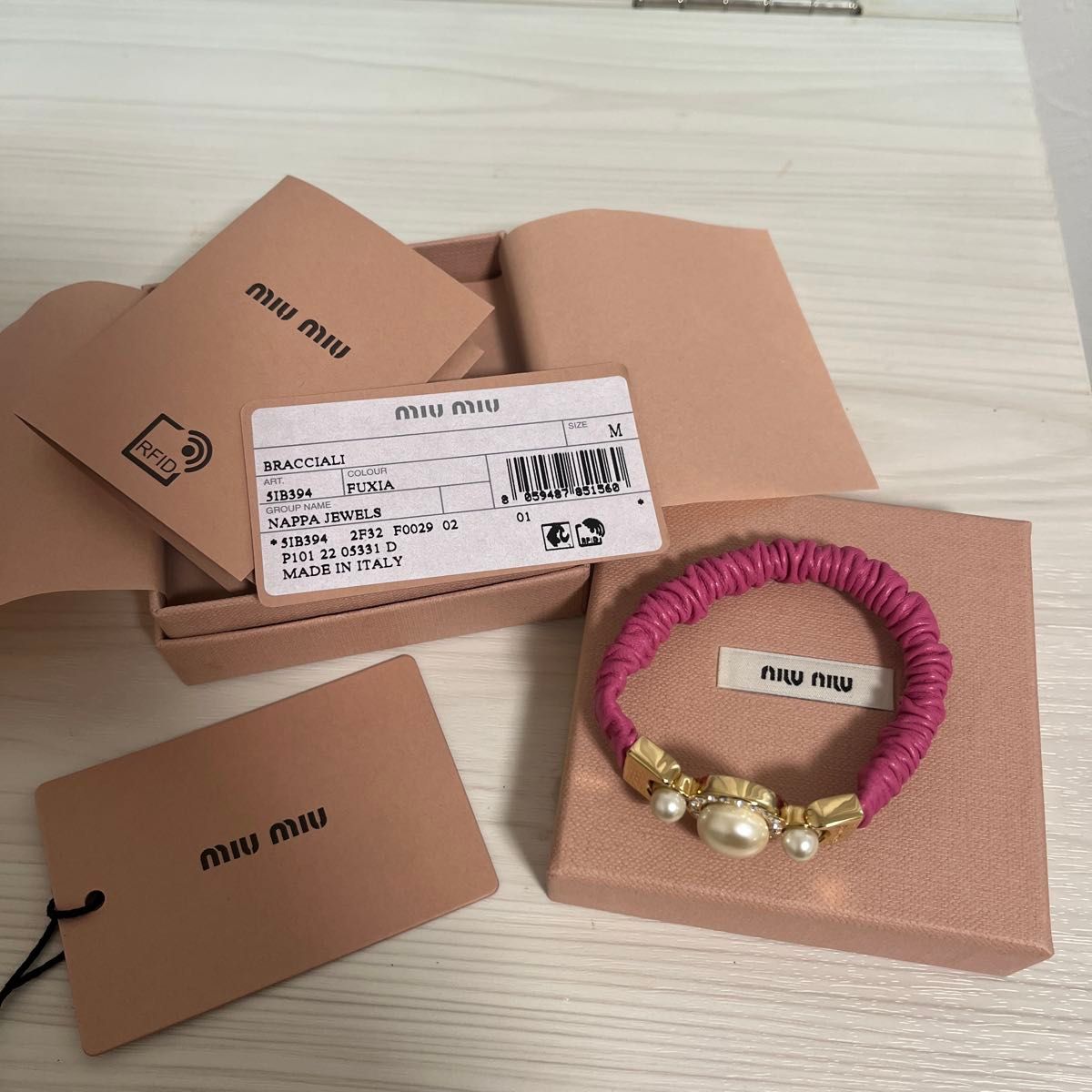 美品]miumiu ブレスレット ピンク ハート チャーム ミュウミュウ 