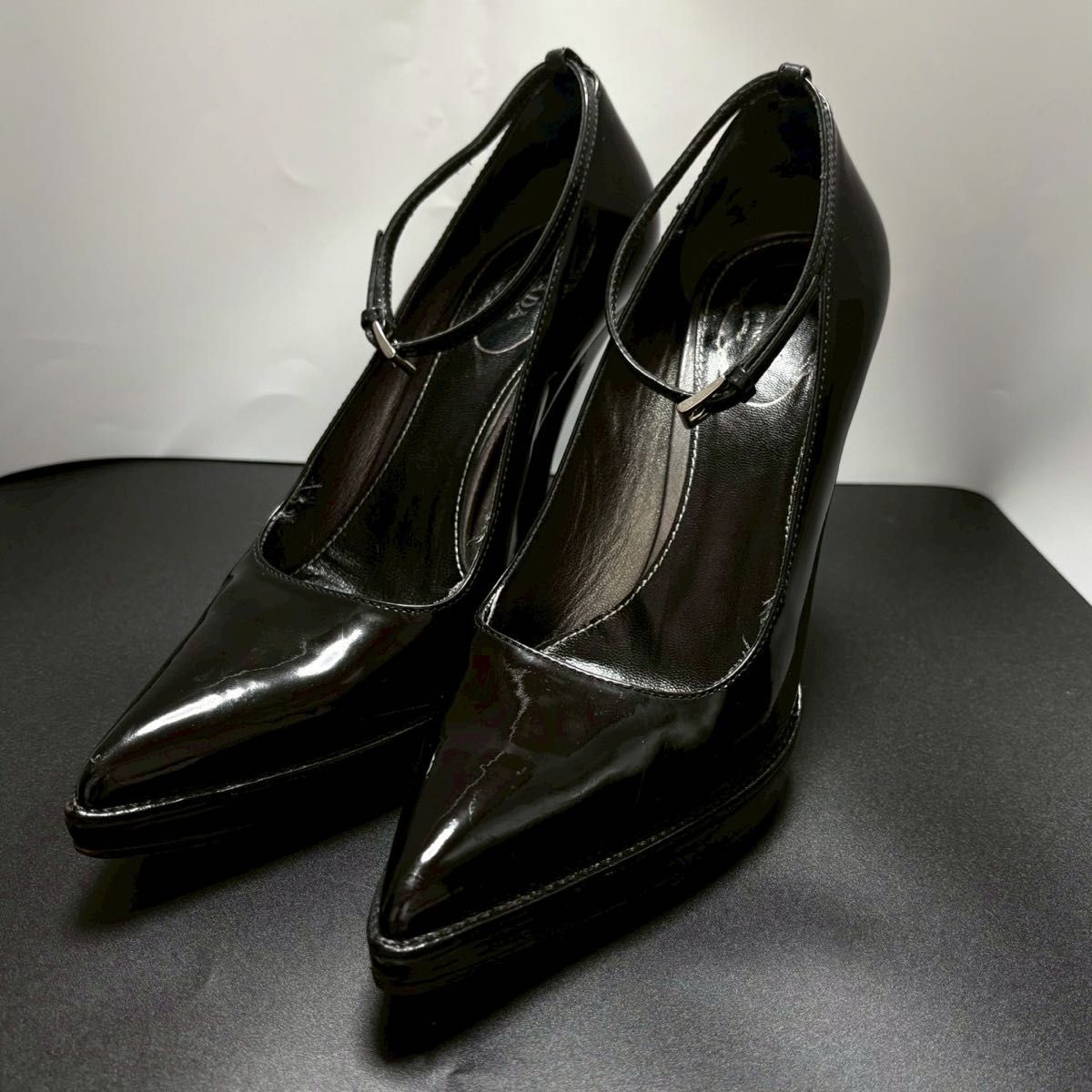 パンプス 23.5 黒 PRADA プラダ ストラップ クリスタル ビジュー 