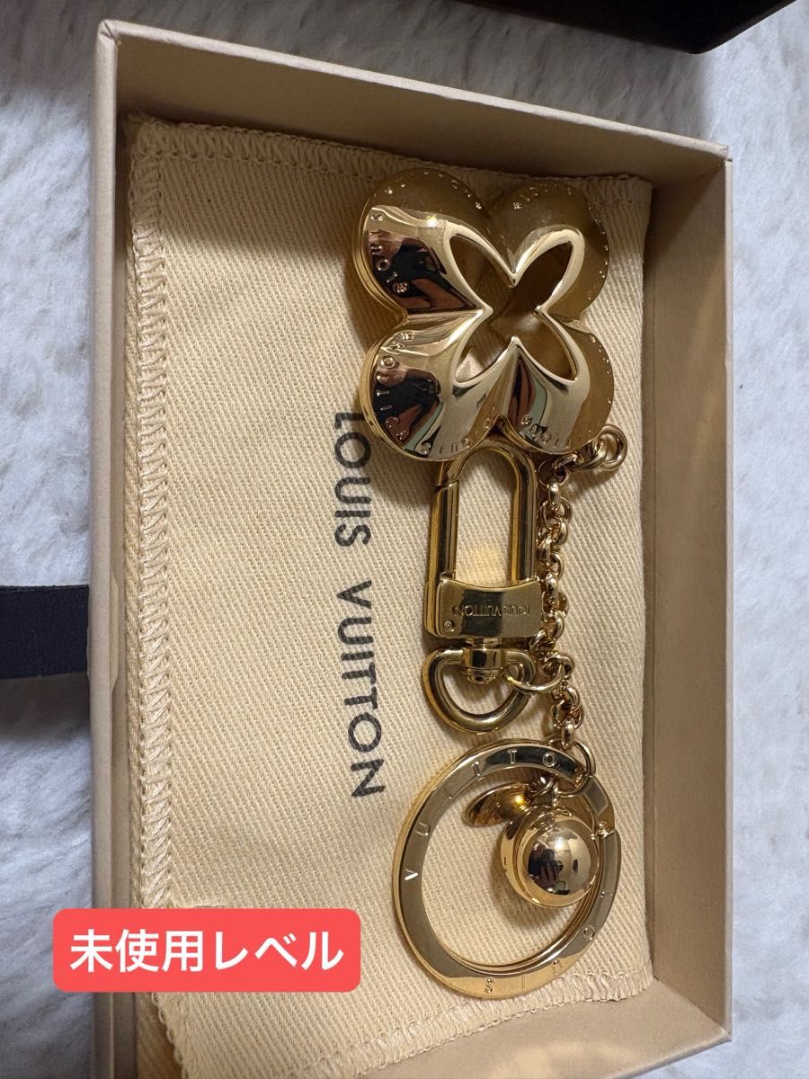 LUIS VUITTON ヴィトン アンシャッペモノグラムエクリプス キーリング