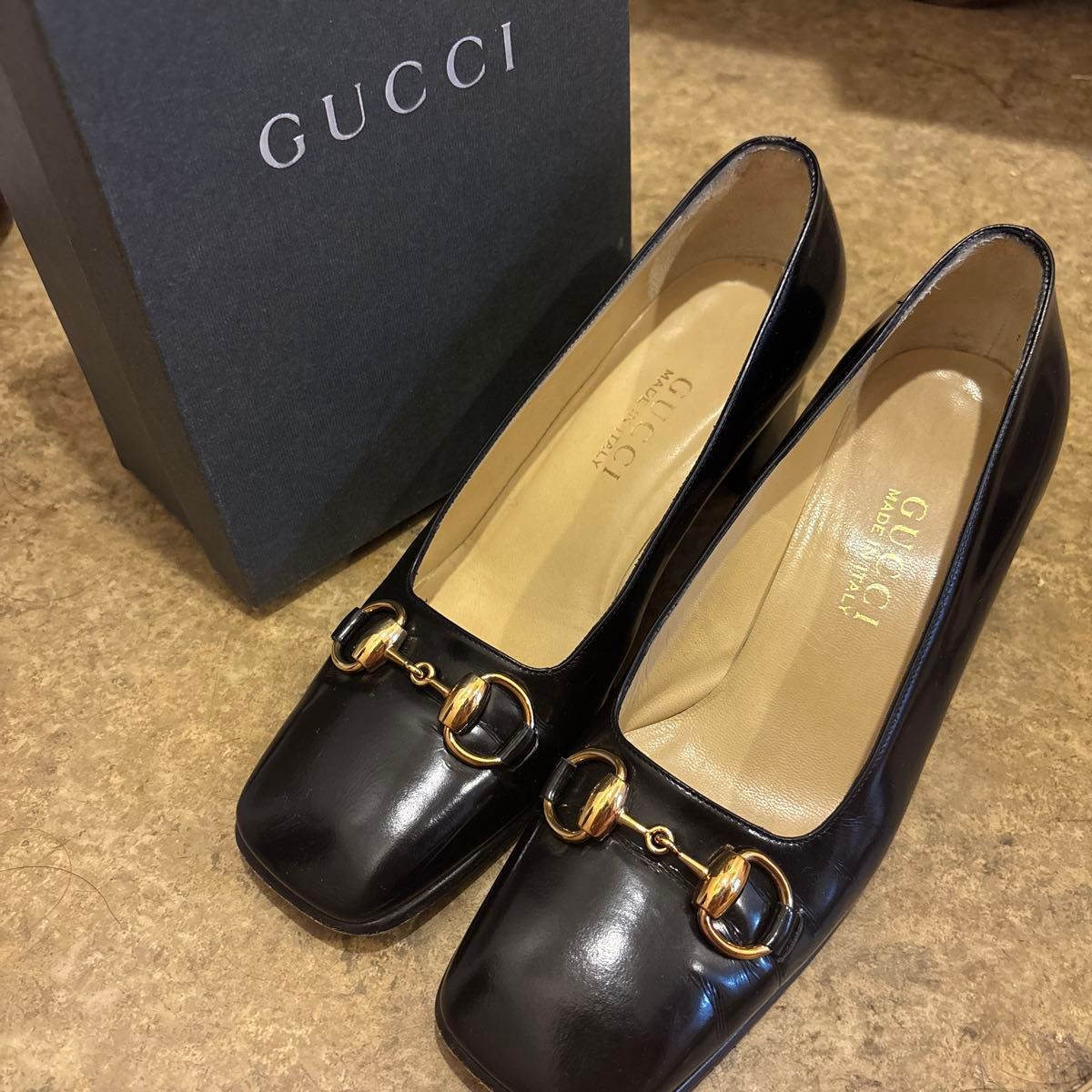 GUCCI グッチ Gロゴ プレート レザー スクエアトゥ ヒール パンプス 36 