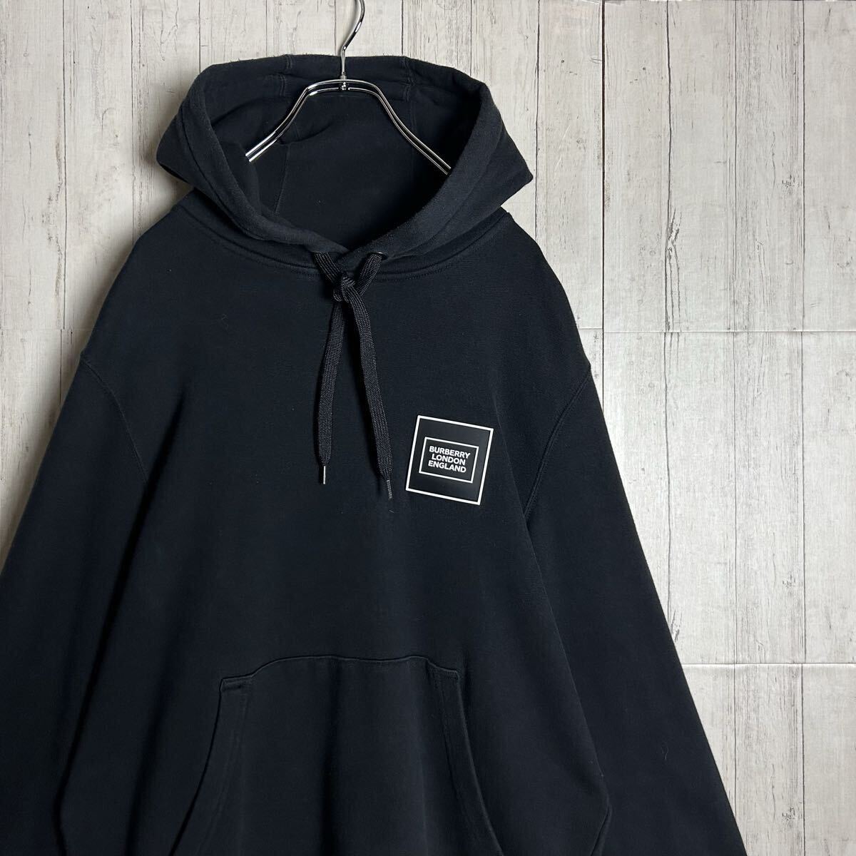 大人気デザイン BURBERRY バーバリー ホースフェリー ビッグロゴ 