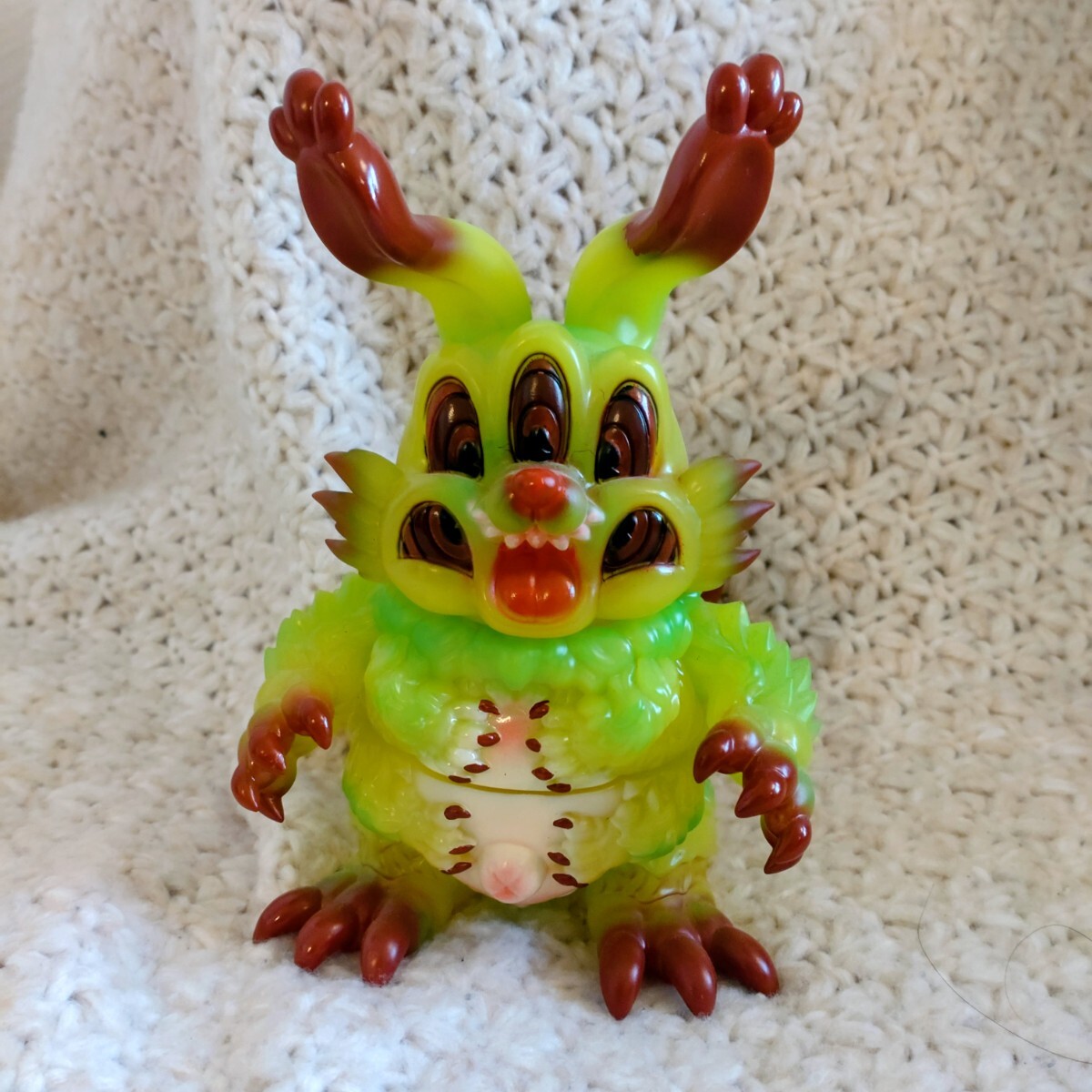 雷星人 イカヅチ 雷槌 IZUMONSTER イズモンスター ソフビ hs ILUILU 