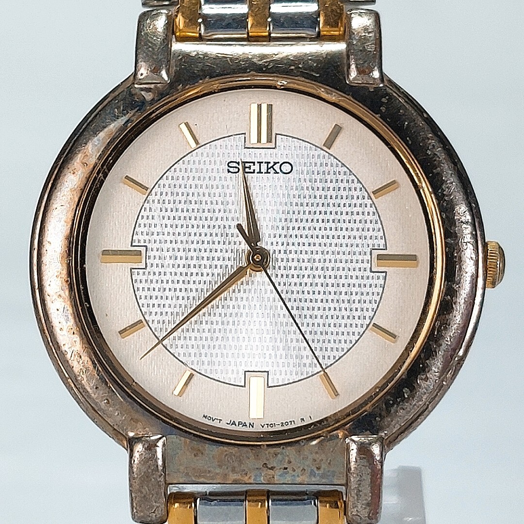 SEIKO v701