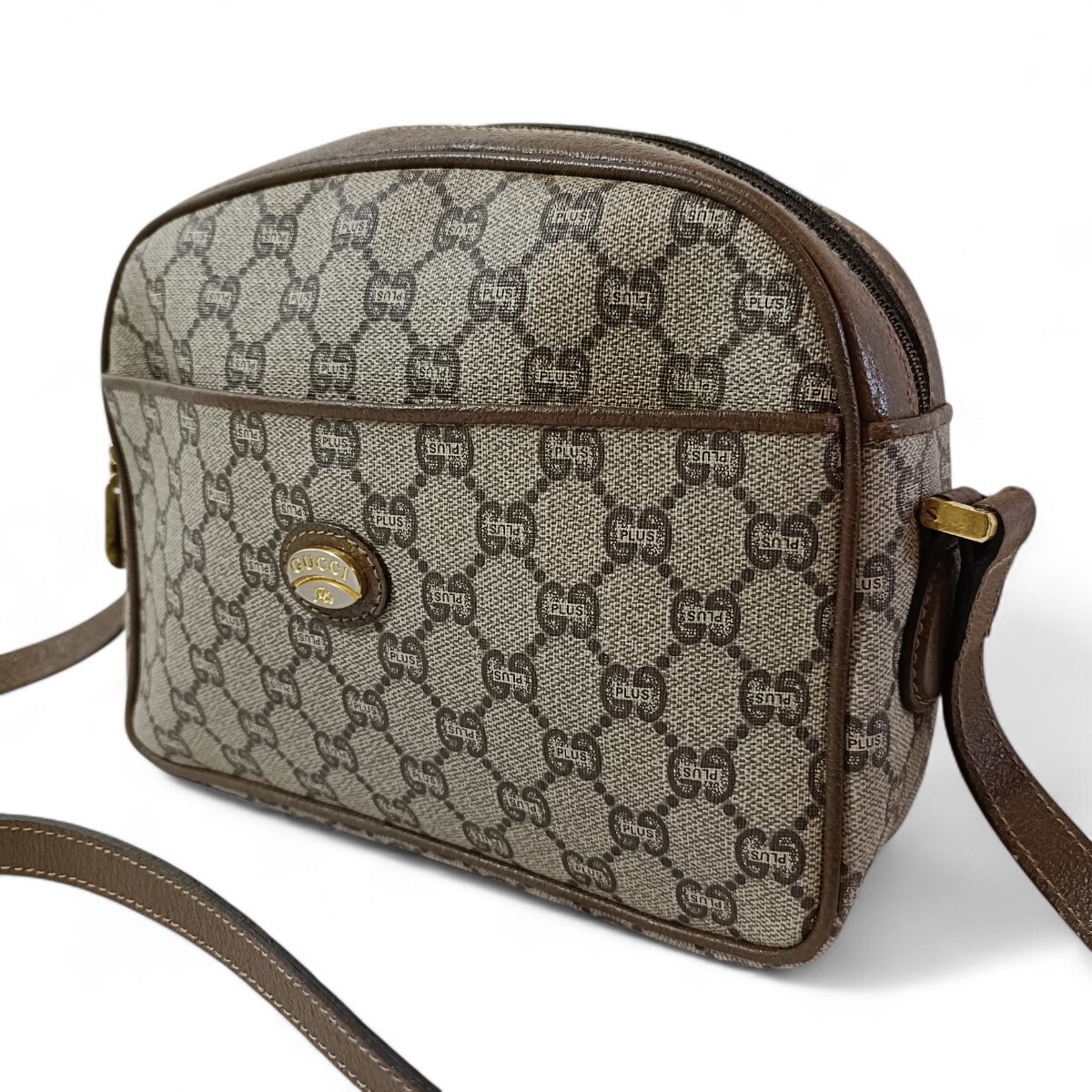 GUCCI ショルダーバッグ カメラバッグ GGスプリーム ロゴ型押し PVC