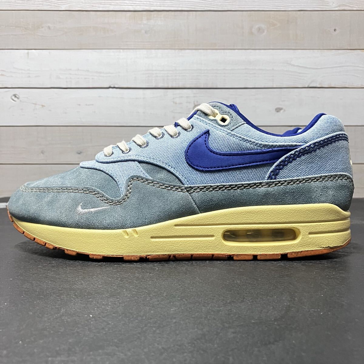 新品 28.5㎝ ナイキ ウィメンズ エア マックス 1 プレミアム ESS W AIR 
