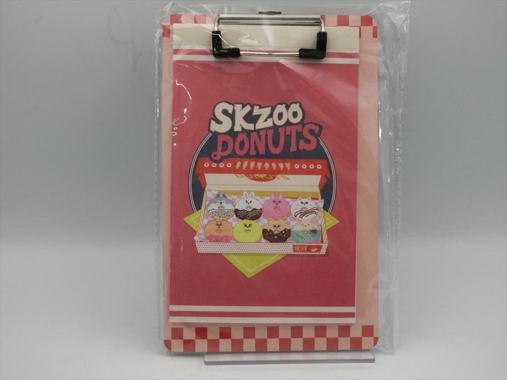 stray kids skzoo