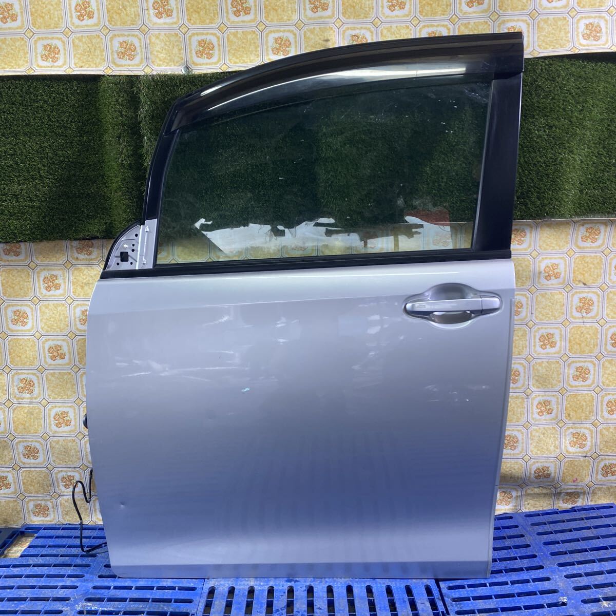 トヨタ ヴォクシー | 室内空間 | トヨタ自動車WEBサイト ヴォクシー 