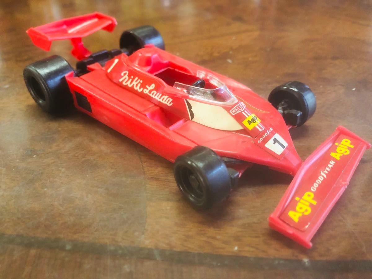 DeAGOSTINI フェラーリF1レーシングカー F2004 ラジコンカー 94号