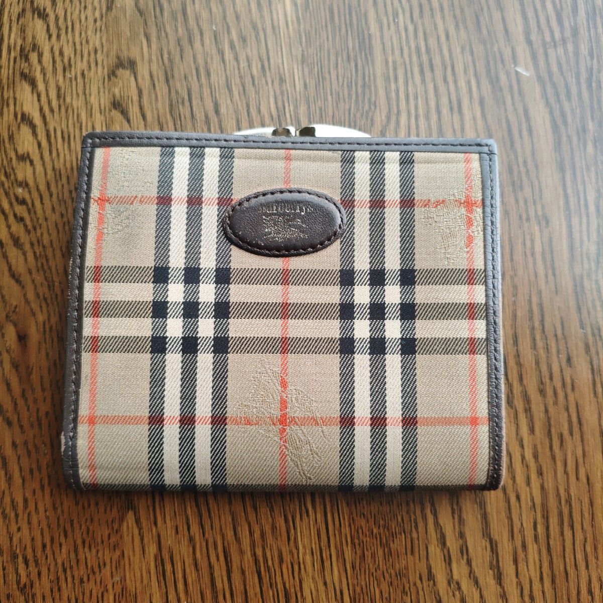 BURBERRY 折り財布 バーバリー 財布 がま口 二つ折り財布 ノバチェック