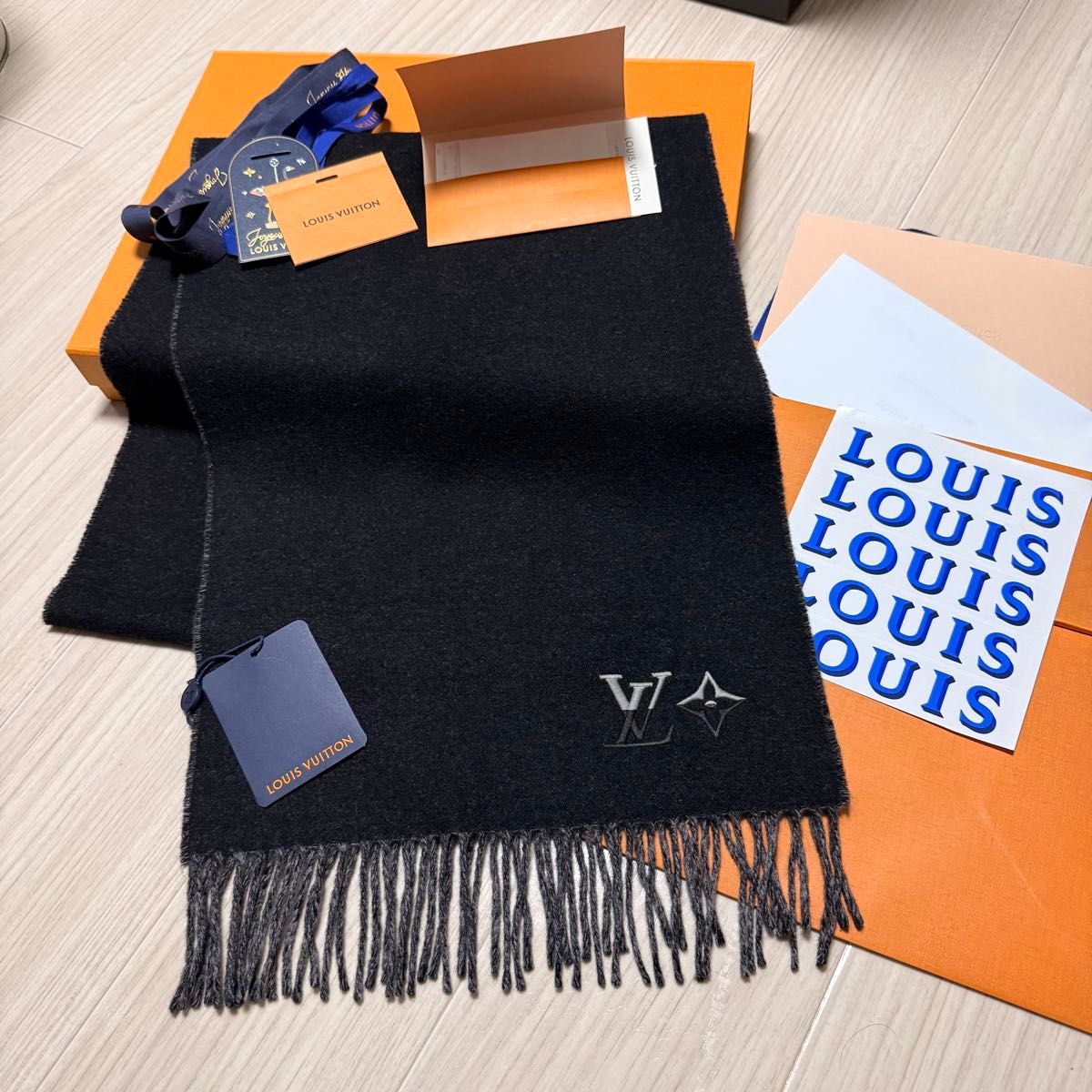 LOUIS VUITTON ルイヴィトン マフラー カシミヤ レッド LVロゴ | Shop