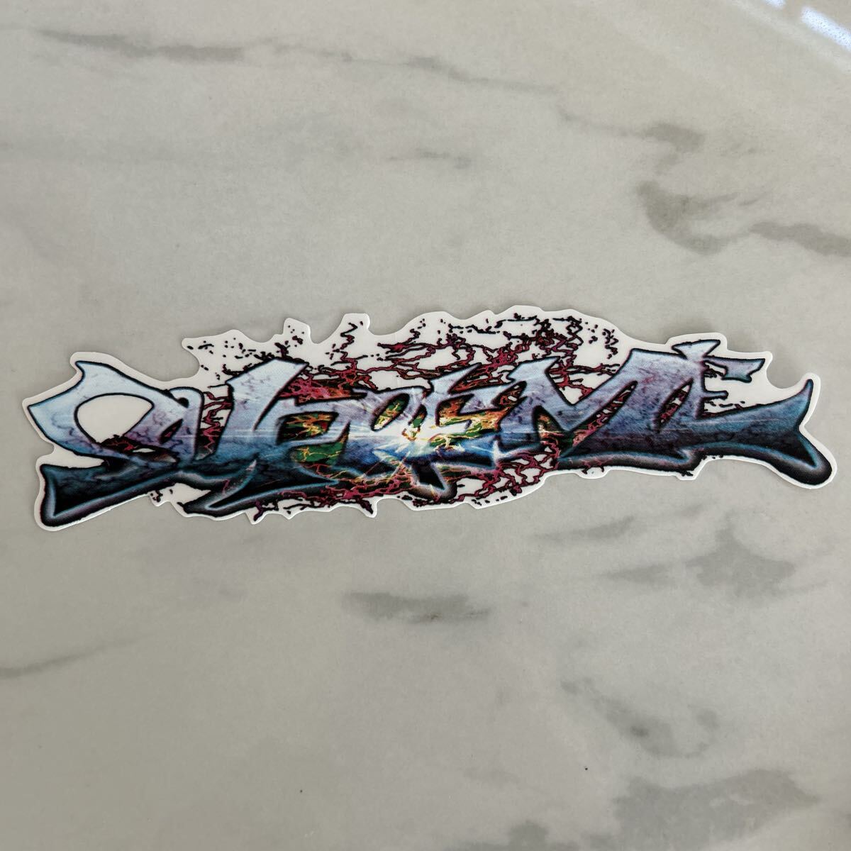 Supreme ドルステッカー　25AW Supreme 25FW Week1 ノベルティとして配布されたドル札Box Logo