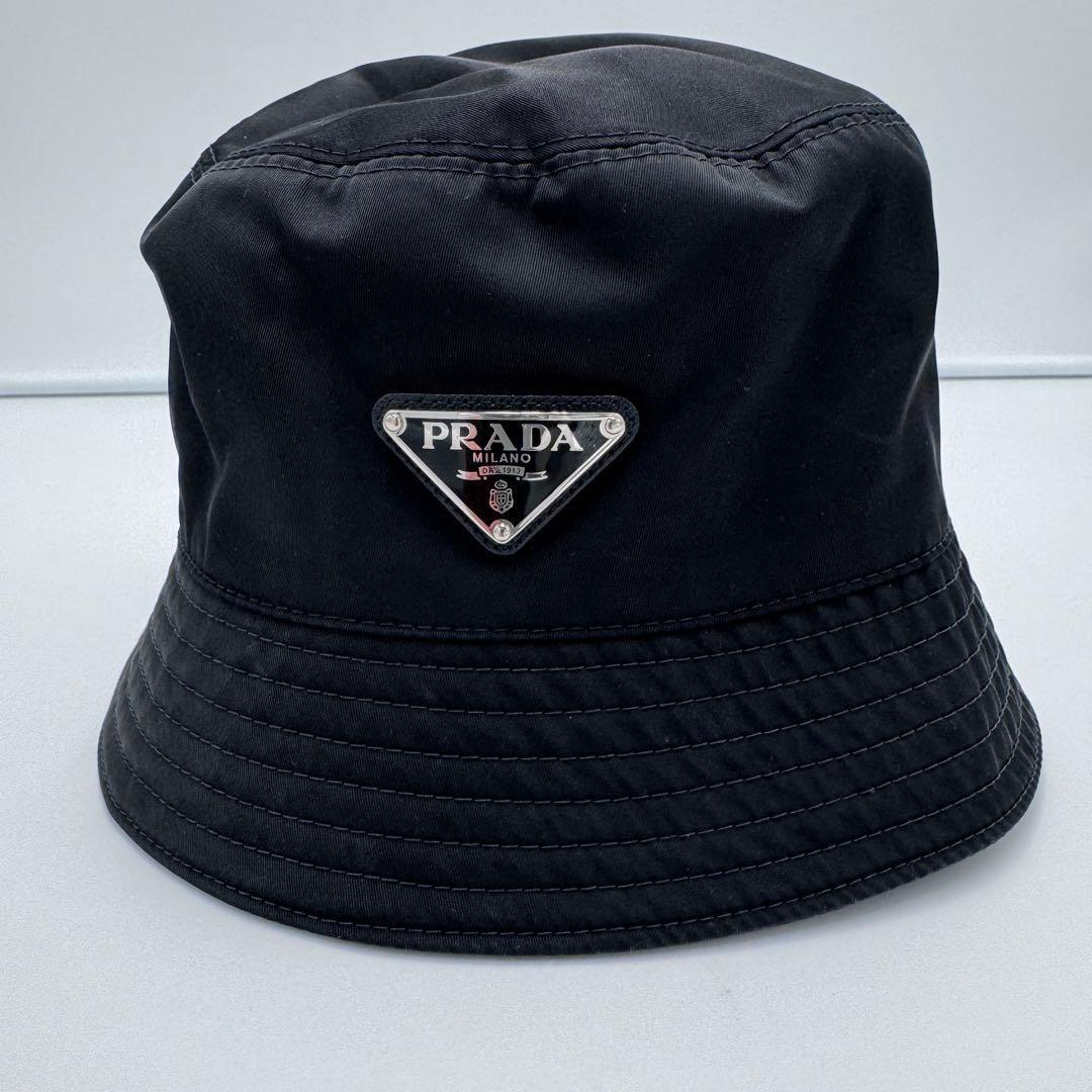 値下げしました PRADA プラダ キャップ 黒 トライアングルロゴ | Shop