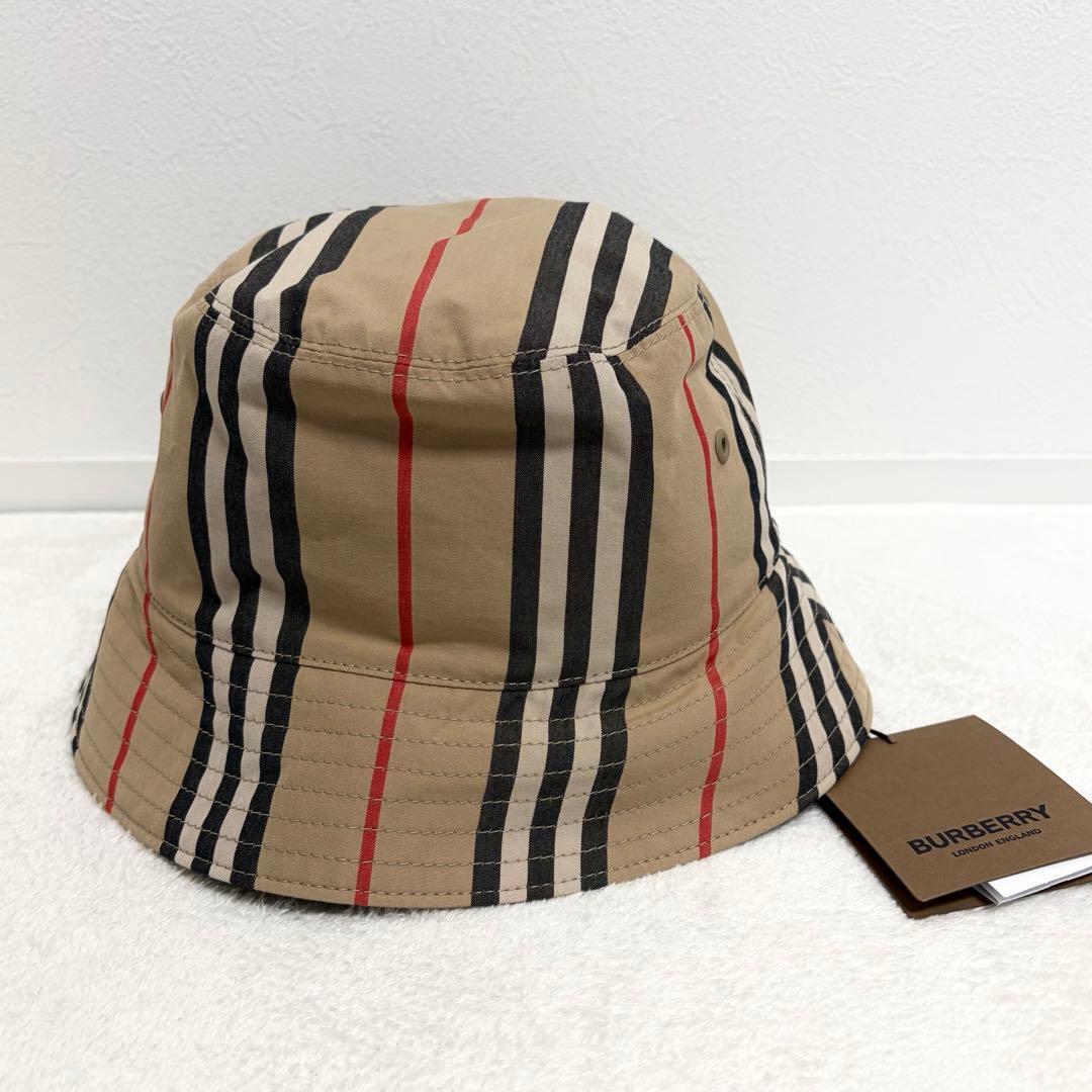 Burberryチェック コットンキャンバス バケットハット | Shop at