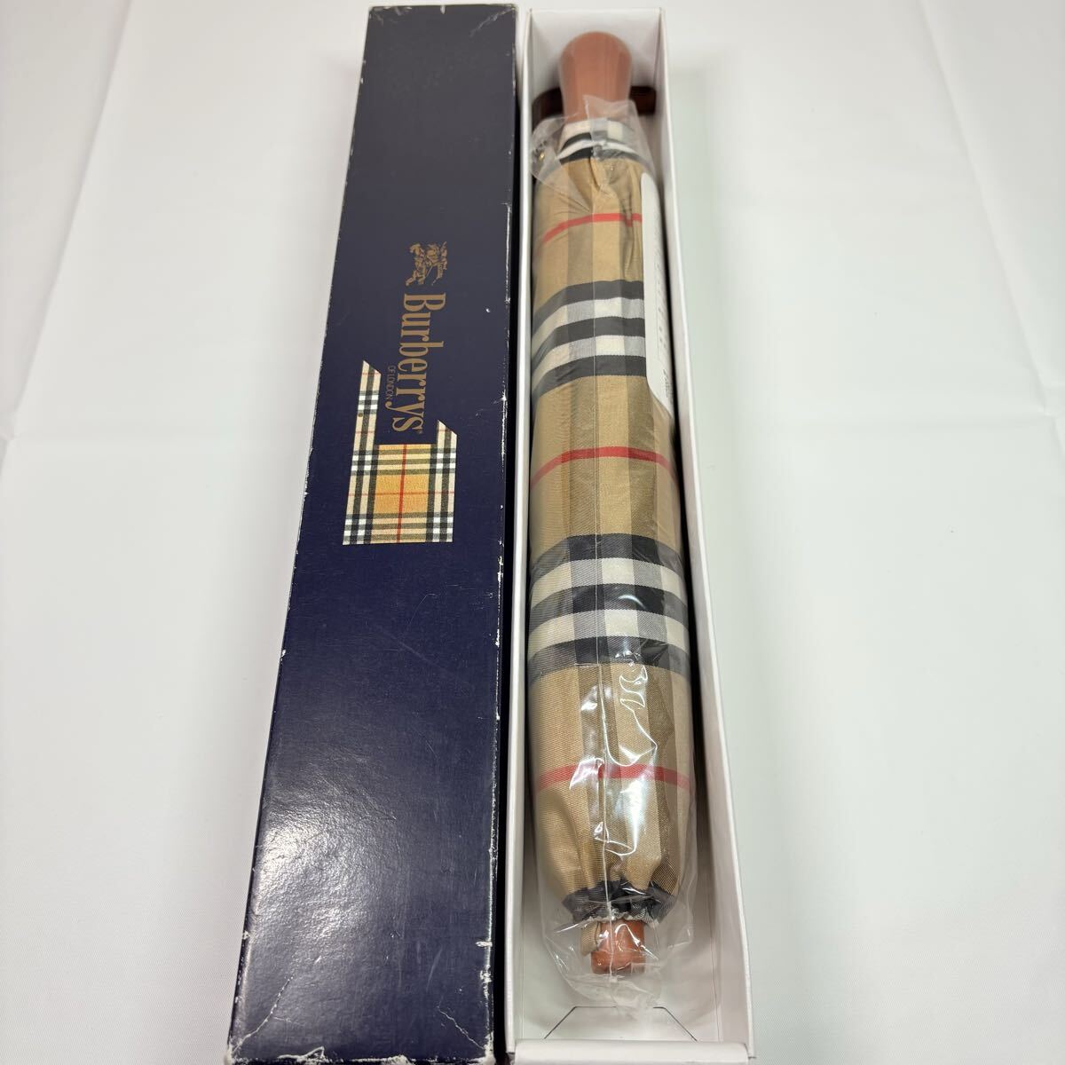 バーバリー BURBERRY - 未使用 バーバリー折りたたみ傘 新品未使用