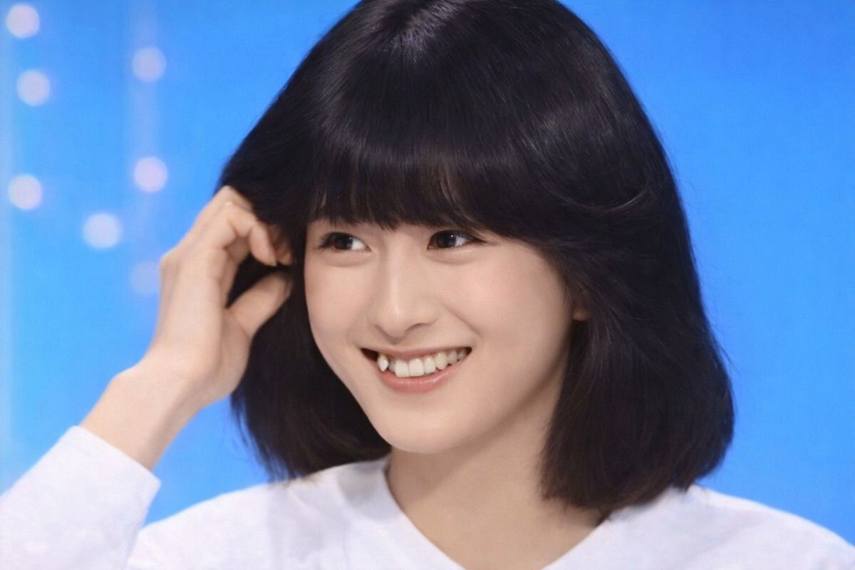 河合奈保子写真