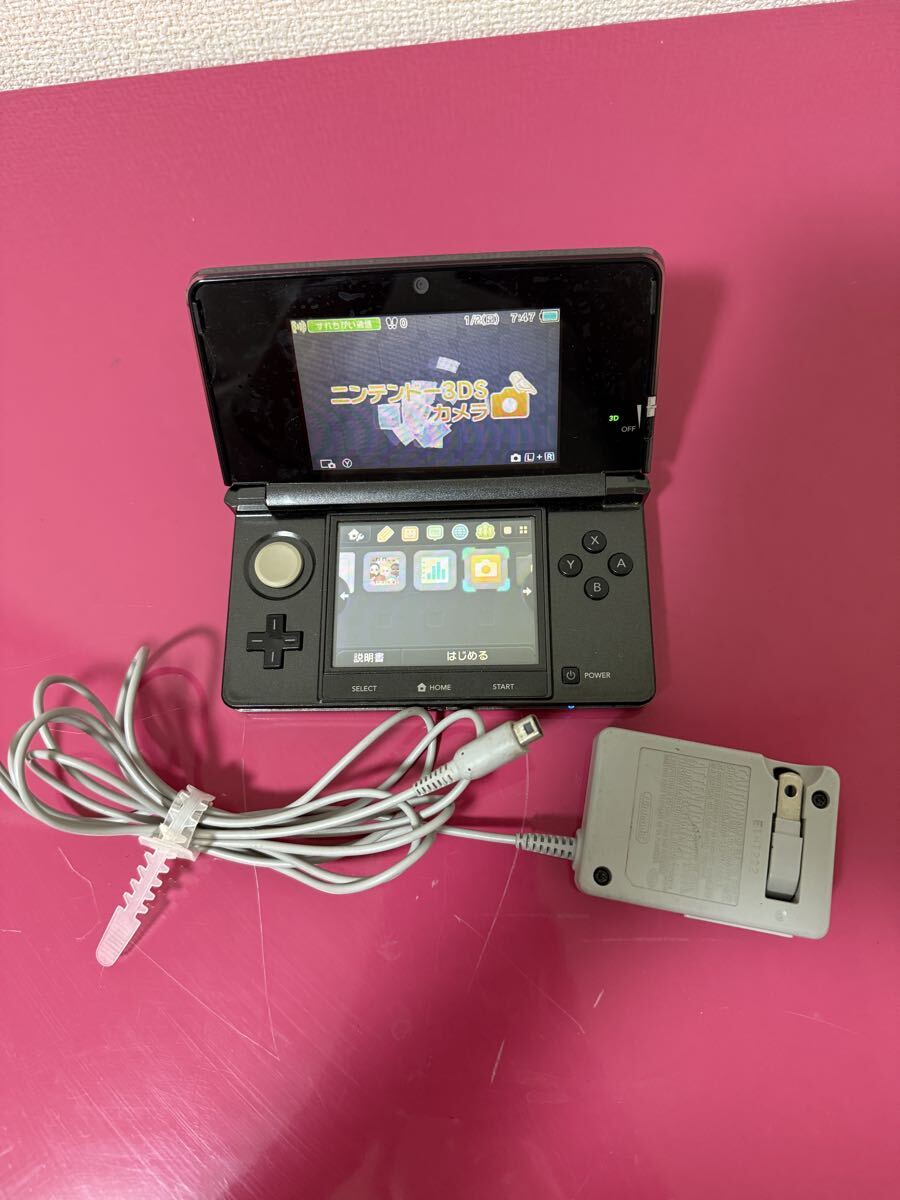 美品ニンテンドー3DSLL レッド×ブラック ニンテンドー3DS LL レッド
