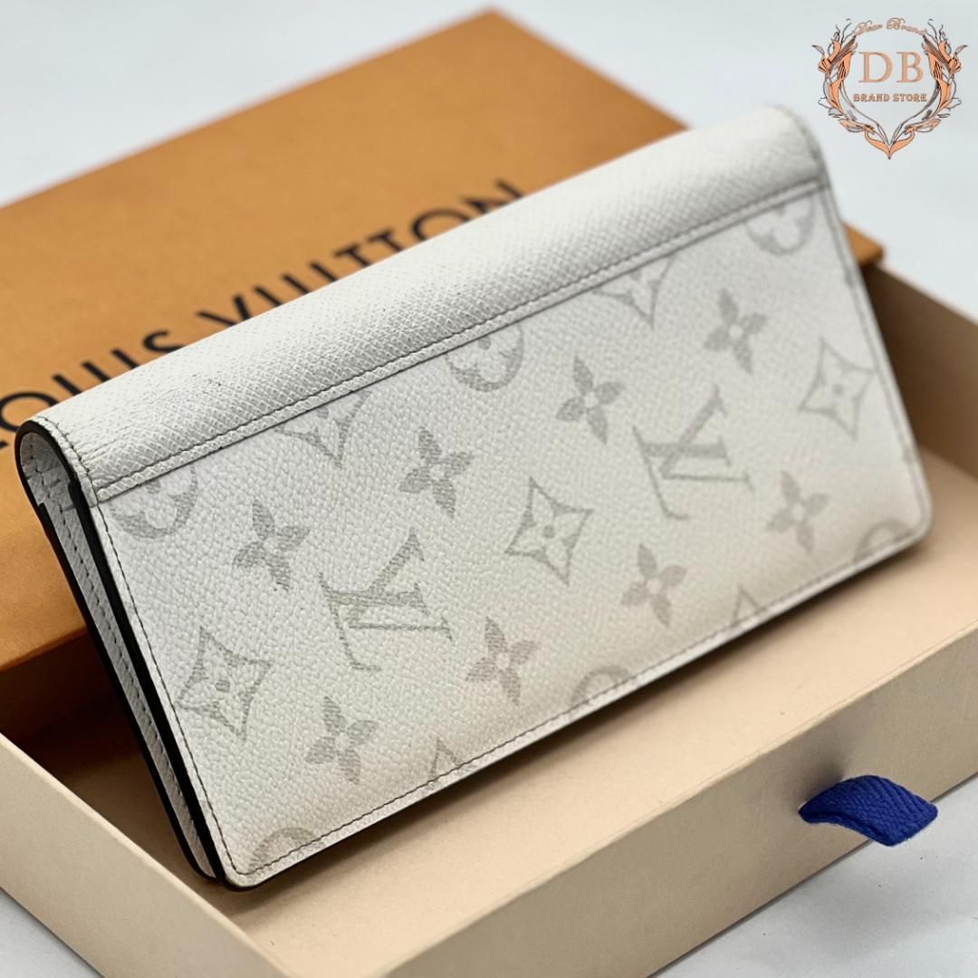 ルイヴィトン キーホルダー タイガラマ ポルトクレ ネオLVクラブ ホワイト LOUIS VUITTON ルイヴィトン キーホルダー タイガラマ ポルトクレ ネオ