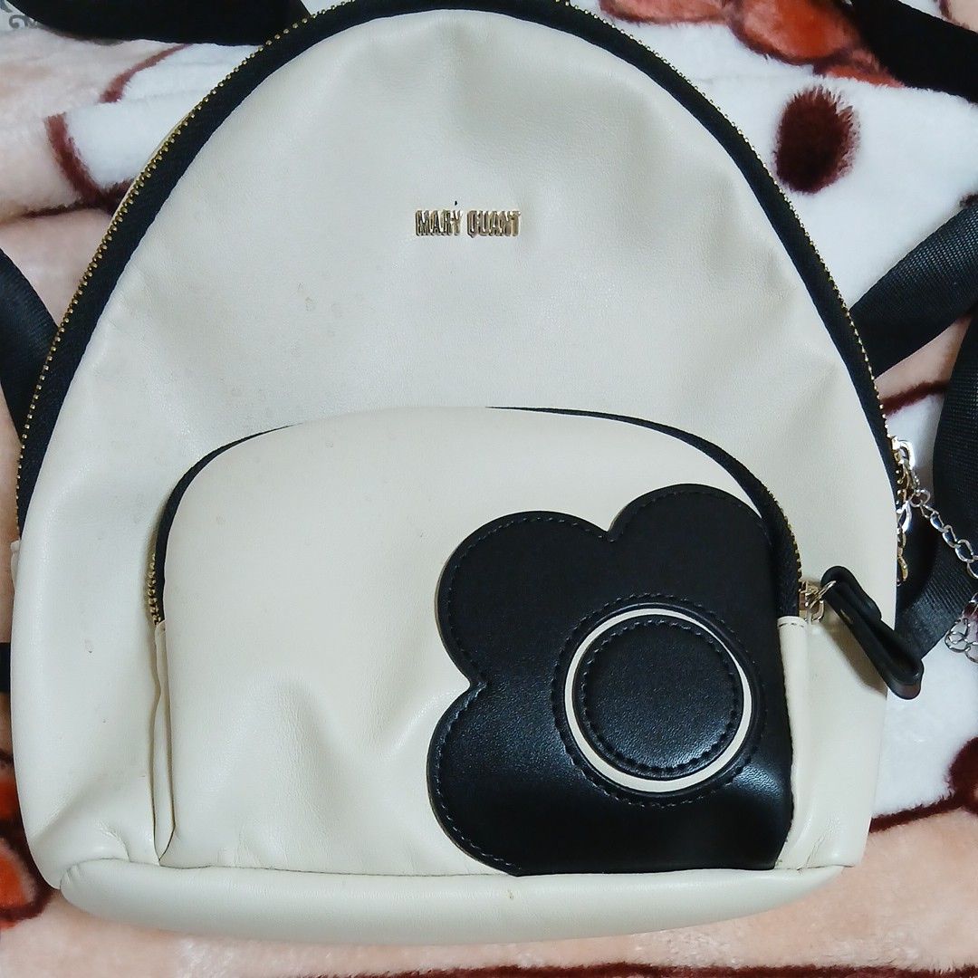マリークワント ボディバッグ MARY QUANT 斜めかけバッグ ブラック