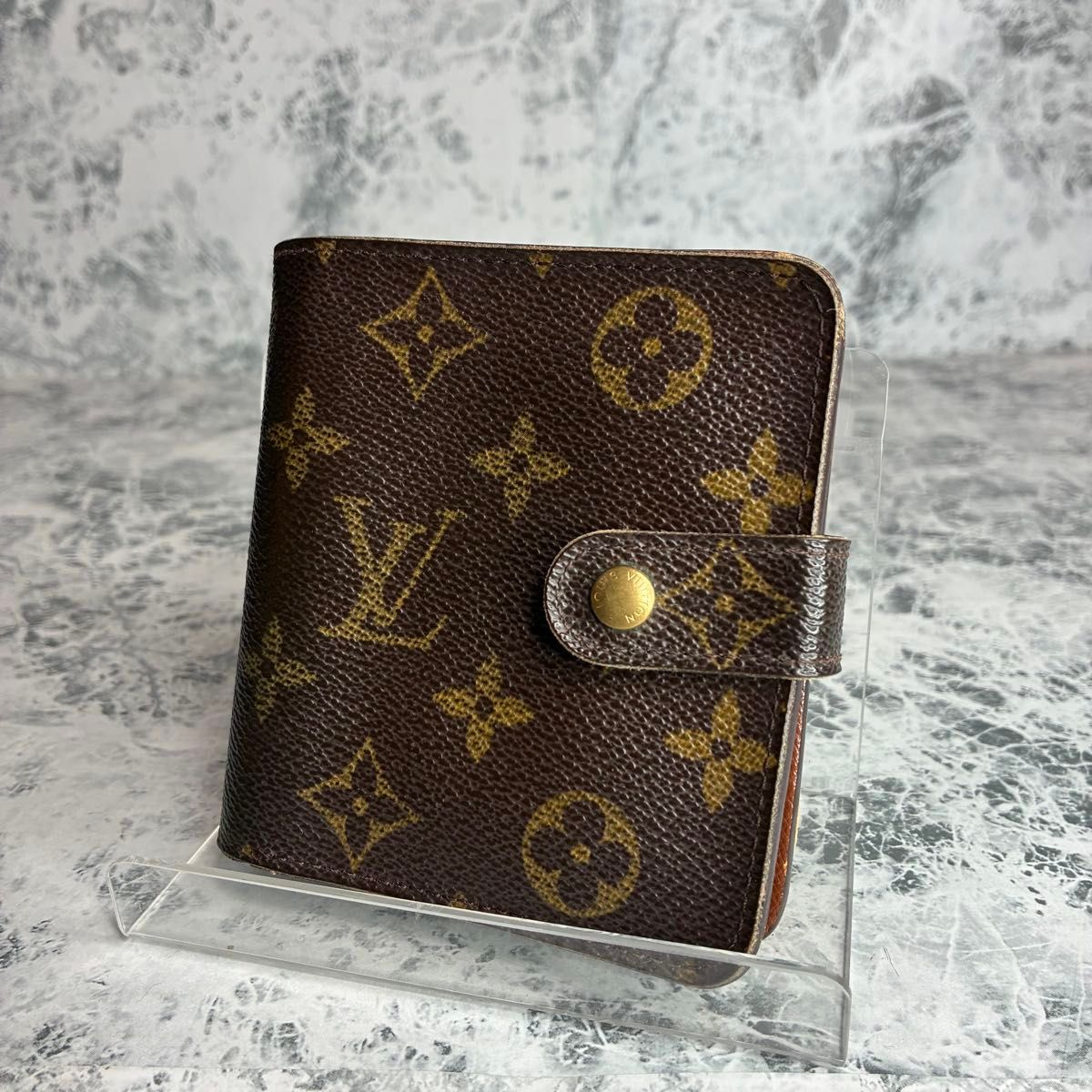 LOUIS VUITTON ルイヴィトン モノグラム コンパクトジップ 財布 二